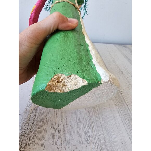 Vintage paper mache witch bone statue figurine shabby chic hat - Picture 9 of 9